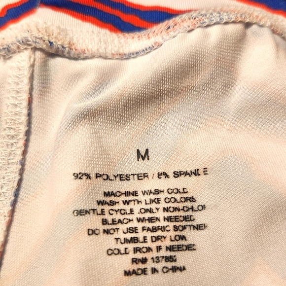 Women's KU Kansas University Leggings Size Medium - Picture 6 of 6